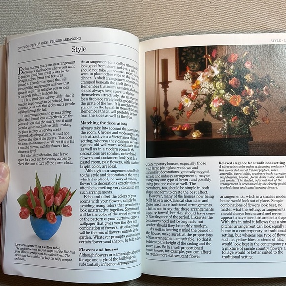 🌈2/$8  Flower Arranging - Picture 12 of 16